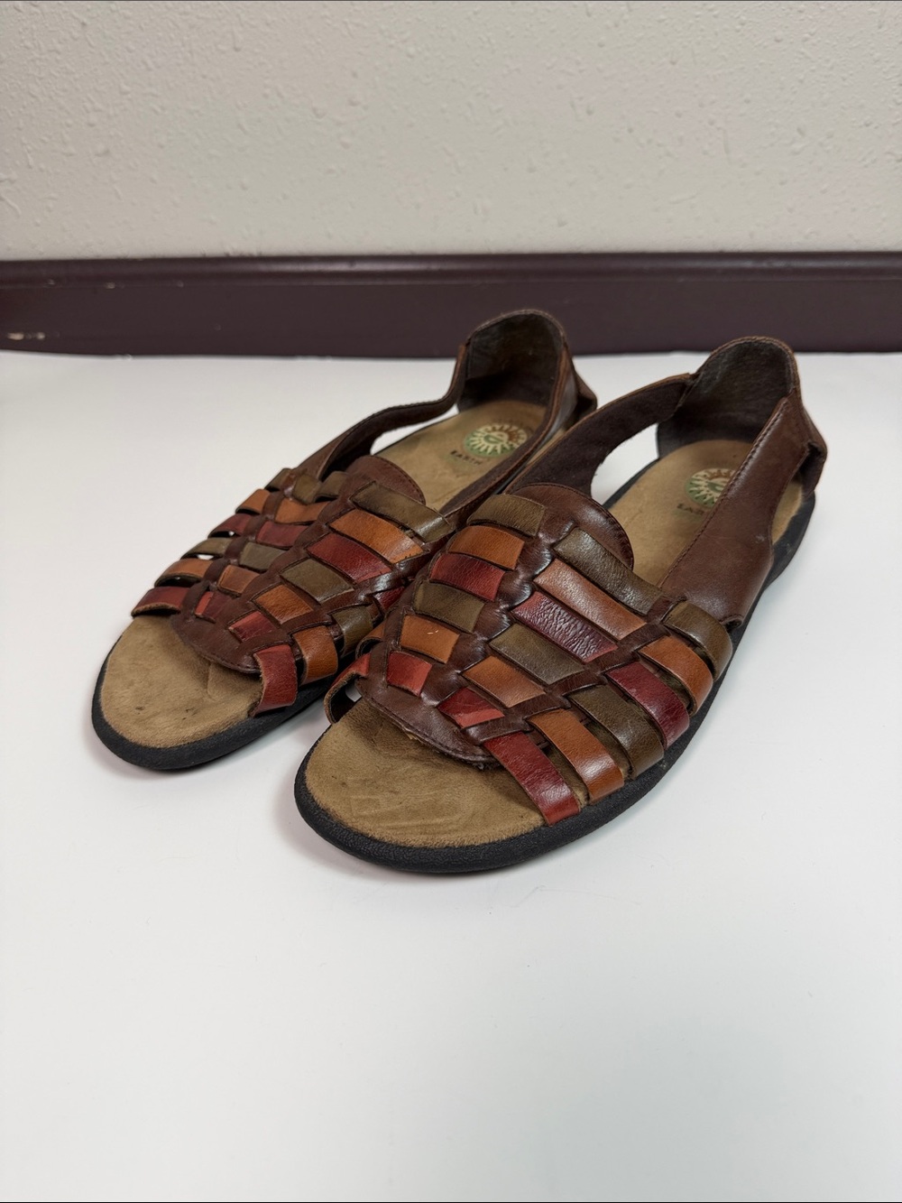 Earth Spirit Size 9 Brown Multicolor Woven Leather Huarache Sandals Boho - Picture 2 of 11